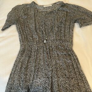 Walker and Wade cheetah knee length dress